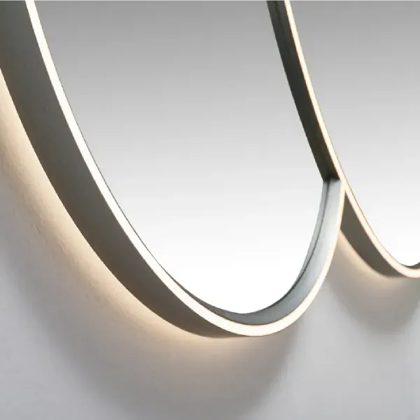 Hovedbilde Scala Bad Brindisi DUE Speil 120-180 cm med belysning