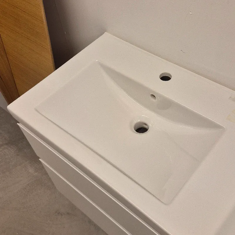 OUTLET: INR Viskan Grip 120 cm Baderomsmøbel Hvit - Utstilling
