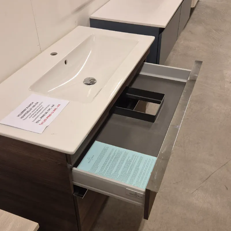 OUTLET: Villeroy & Boch Venticello 100 cm Baderomsmøbel Oak - Utstilling