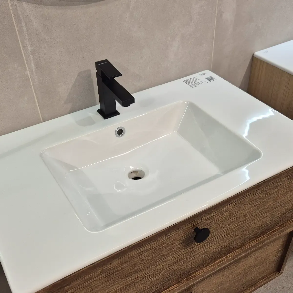 Quadro Bad Nordic Wood 80-100 cm Servantskap - med Servant